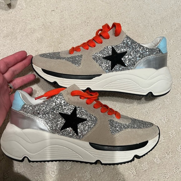 Star Sneakers - Picture 1 of 9